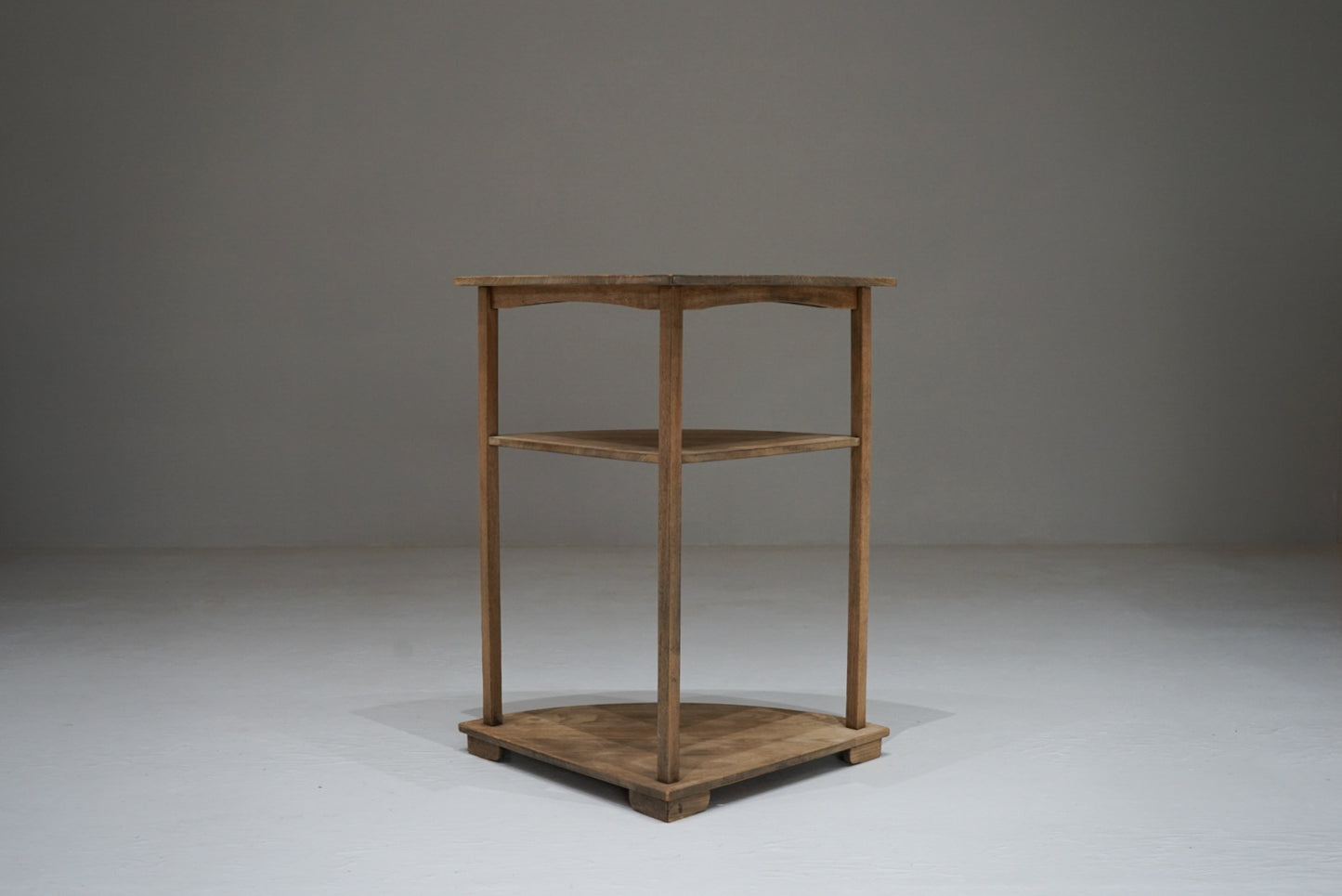 コーナーラック