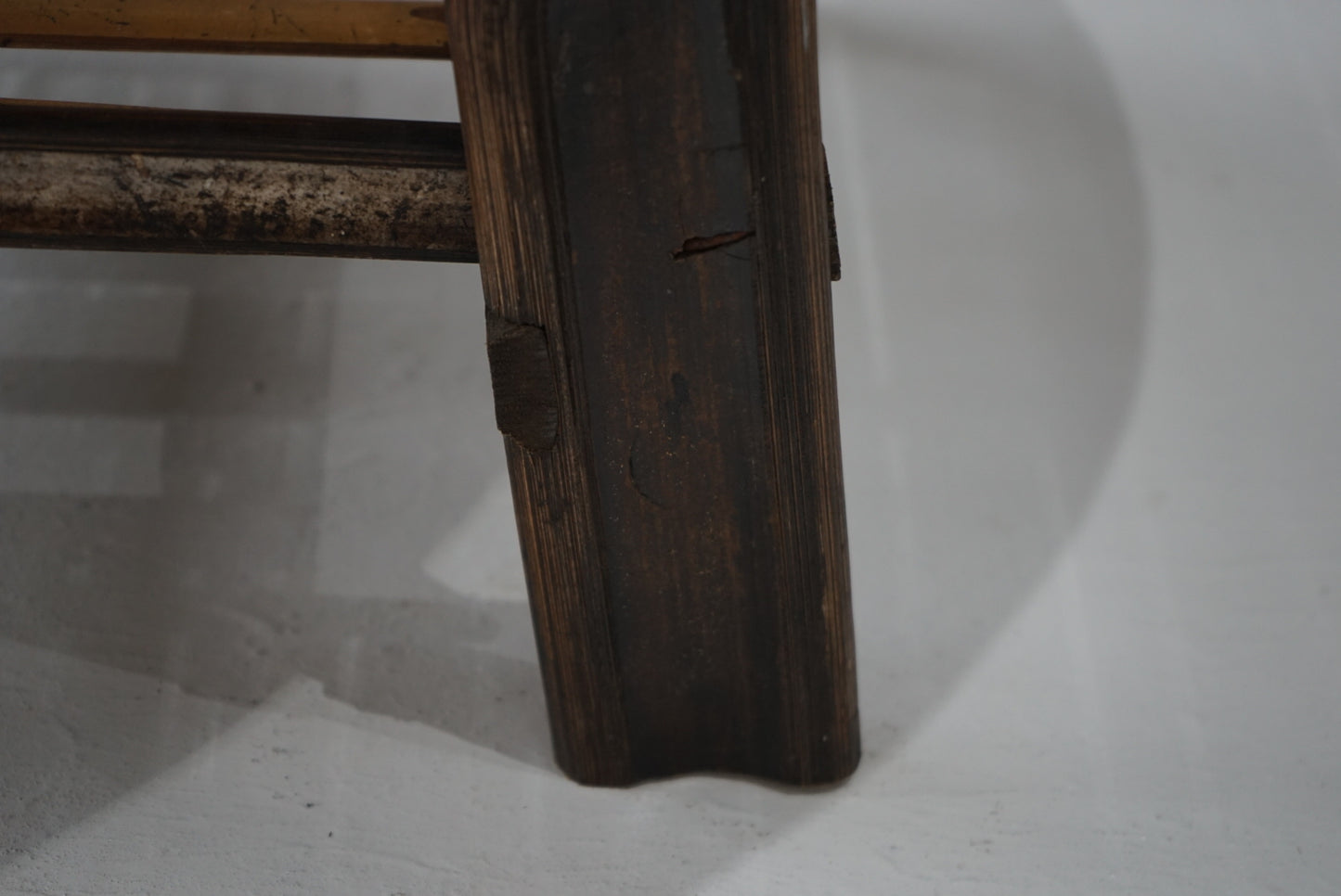 バンブーラウンドテーブル