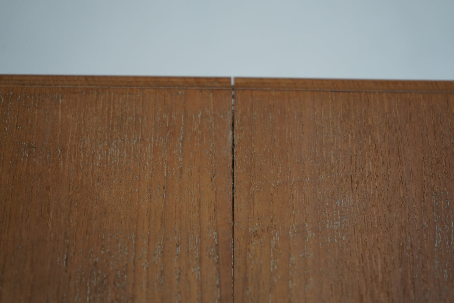 サイドテーブル