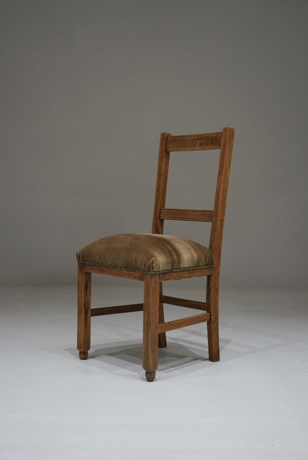 ダイニングチェア A