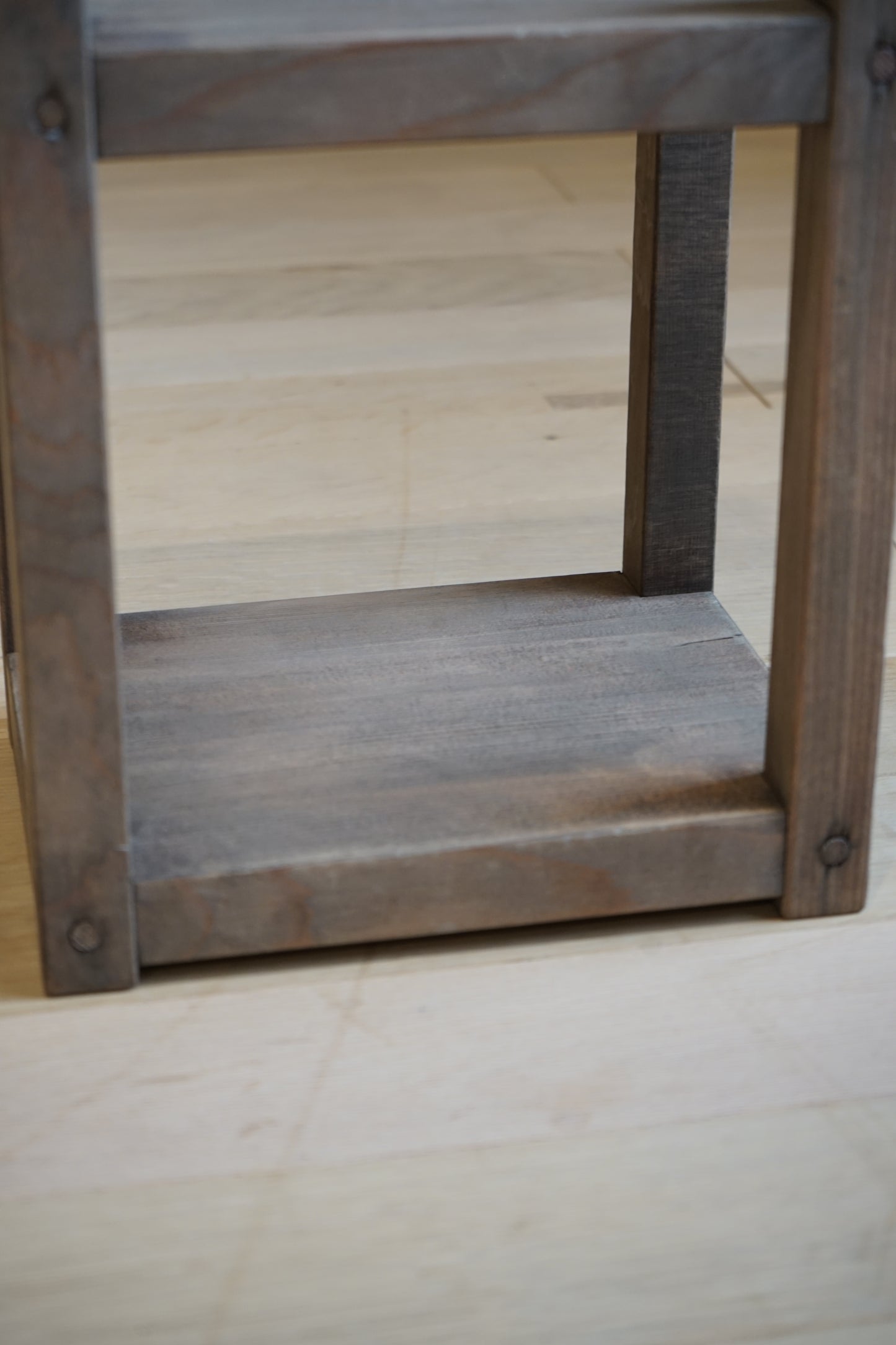 Display shelves
