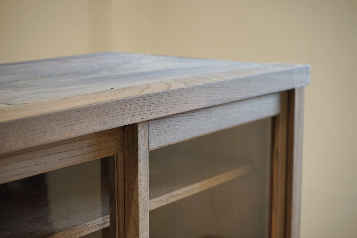Storage shelf