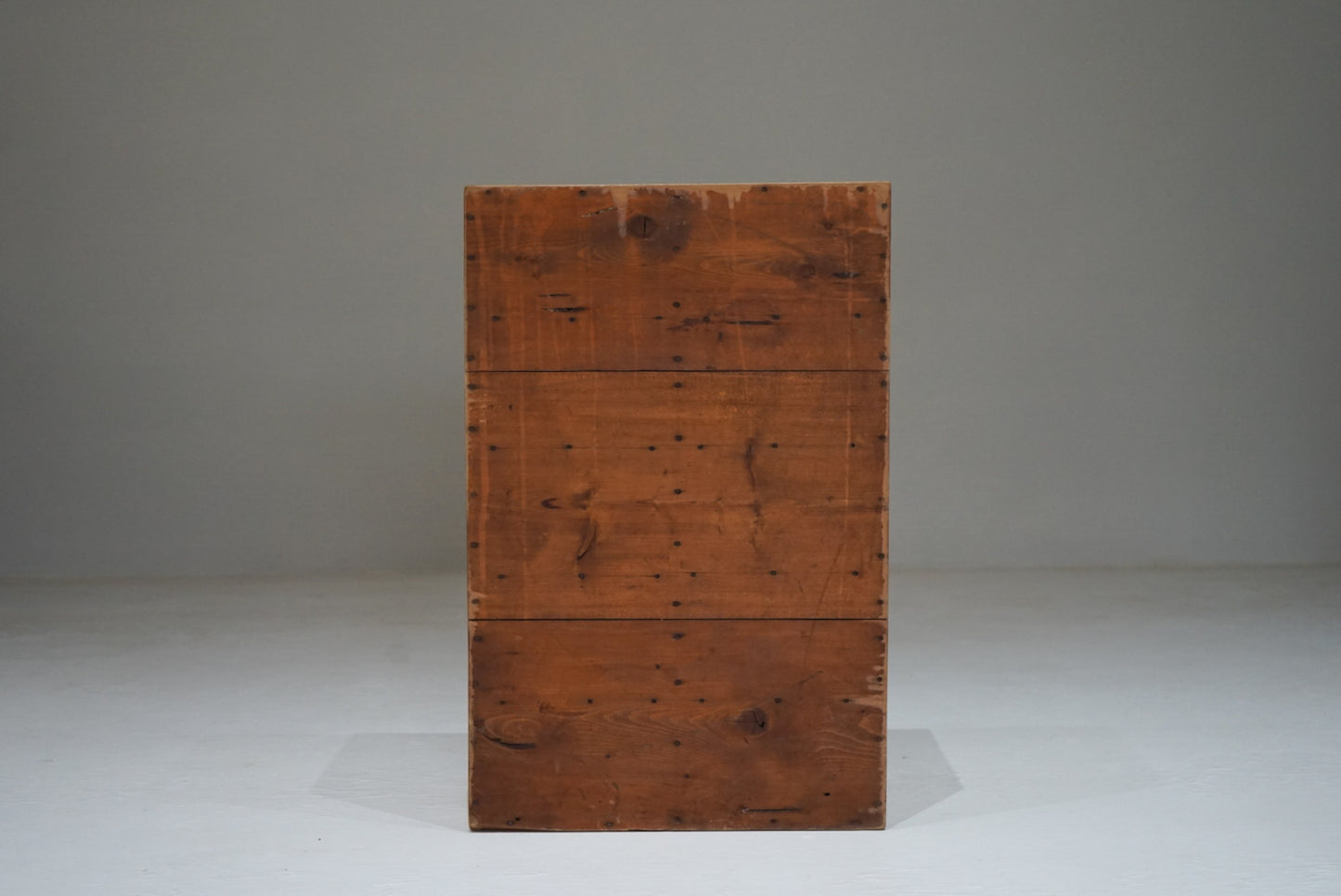 引き出し10杯の収納棚