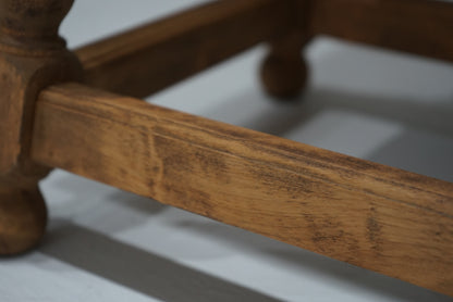 サイドテーブル