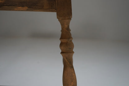 サイドテーブル