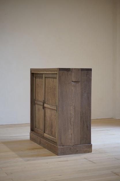 Storage shelf