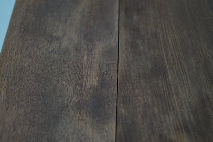 サイドテーブル