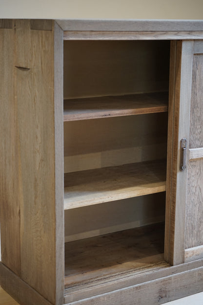 Storage shelf