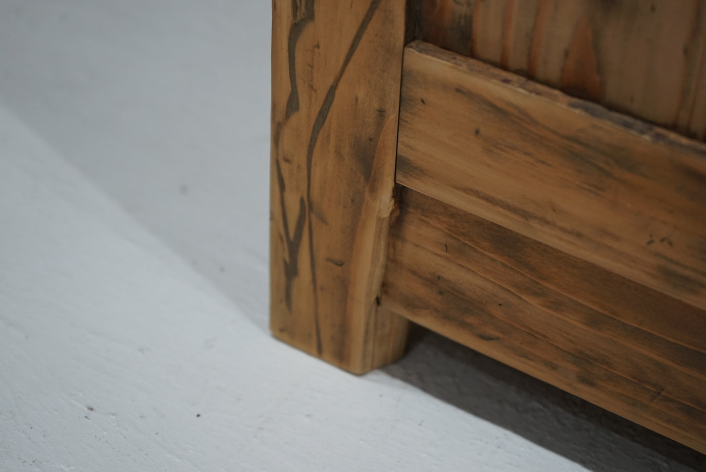 引き出し22杯の収納棚