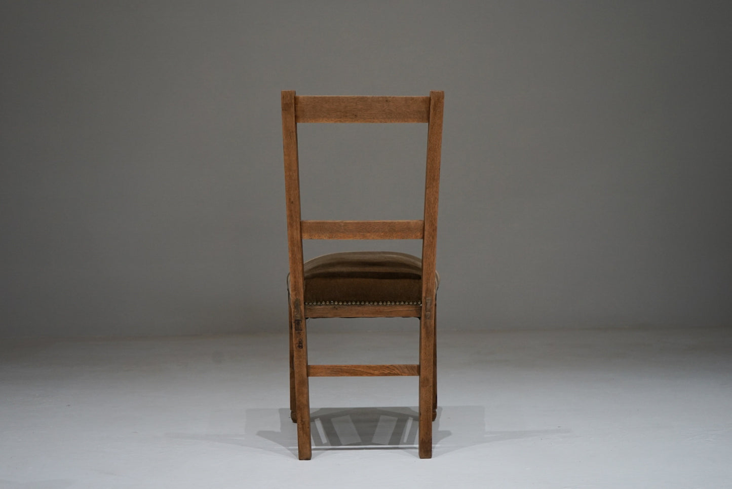 ダイニングチェア A