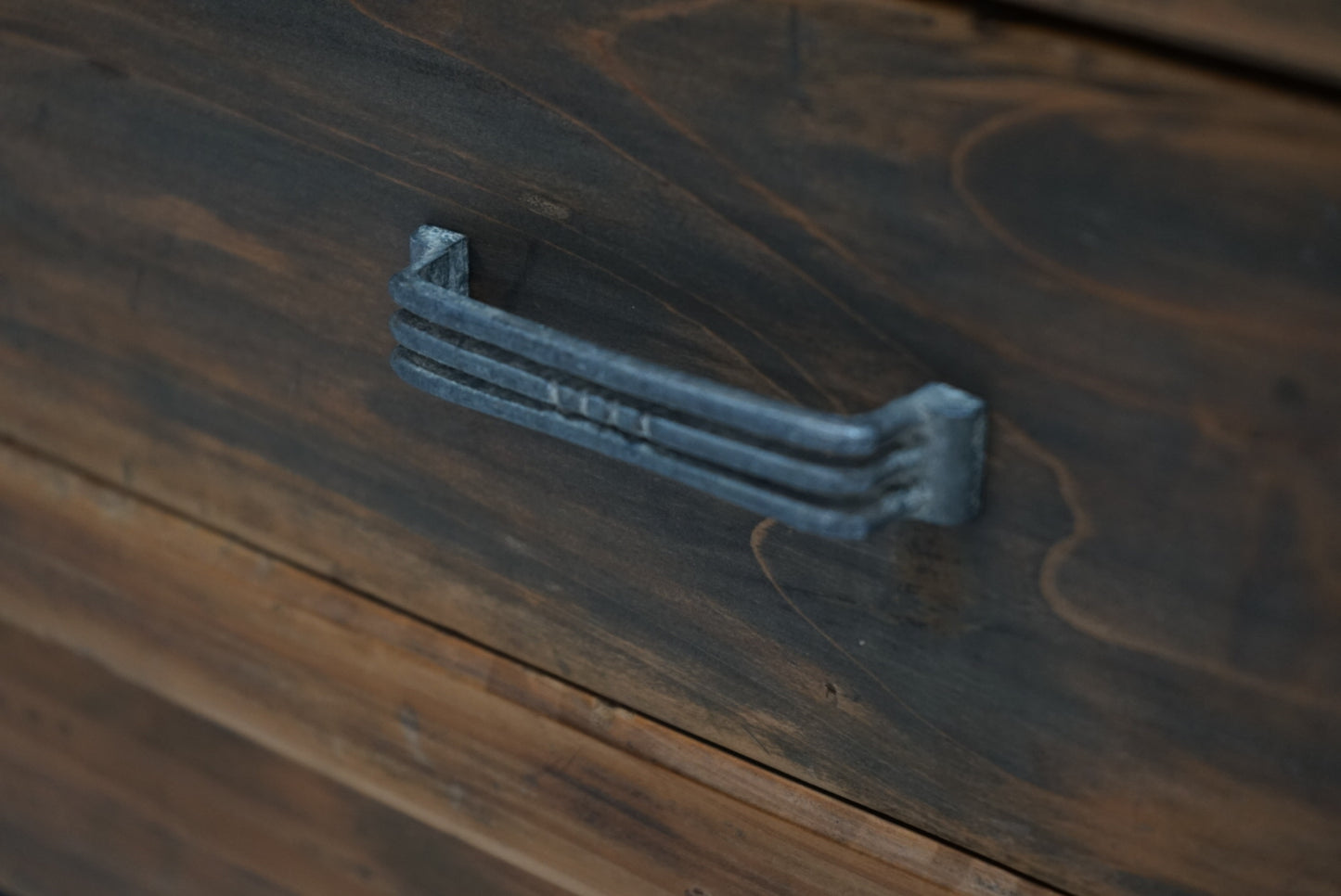 引き出し22杯の収納棚