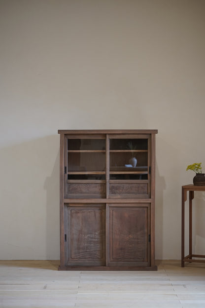 Storage shelf