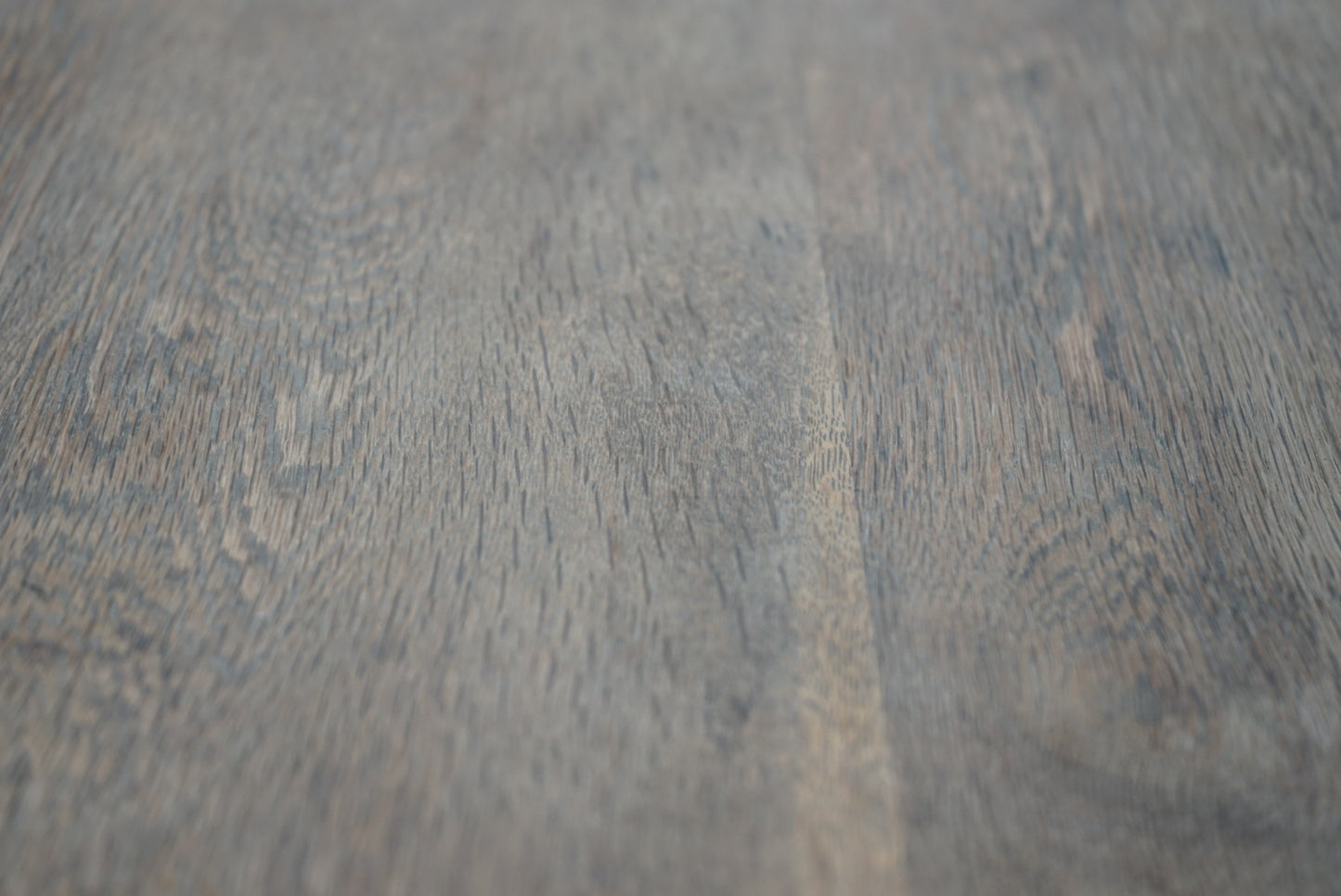 サイドテーブル