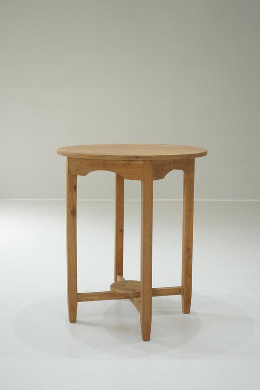 ラウンドテーブル