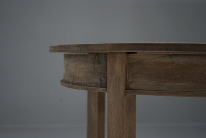 ダイニングテーブル