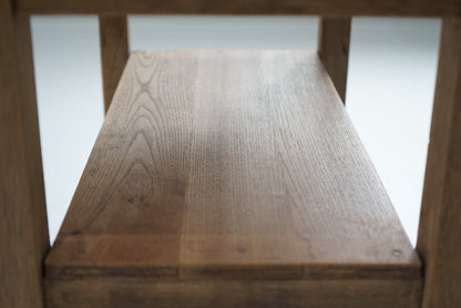 サイドテーブル