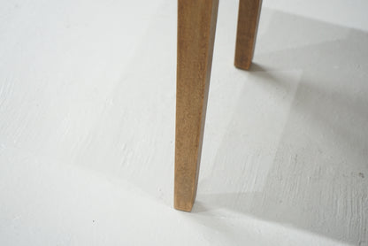 サイドテーブル