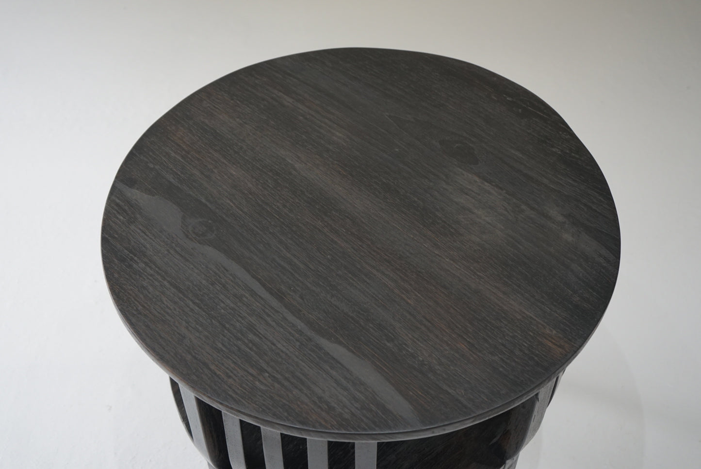 ラウンドテーブル