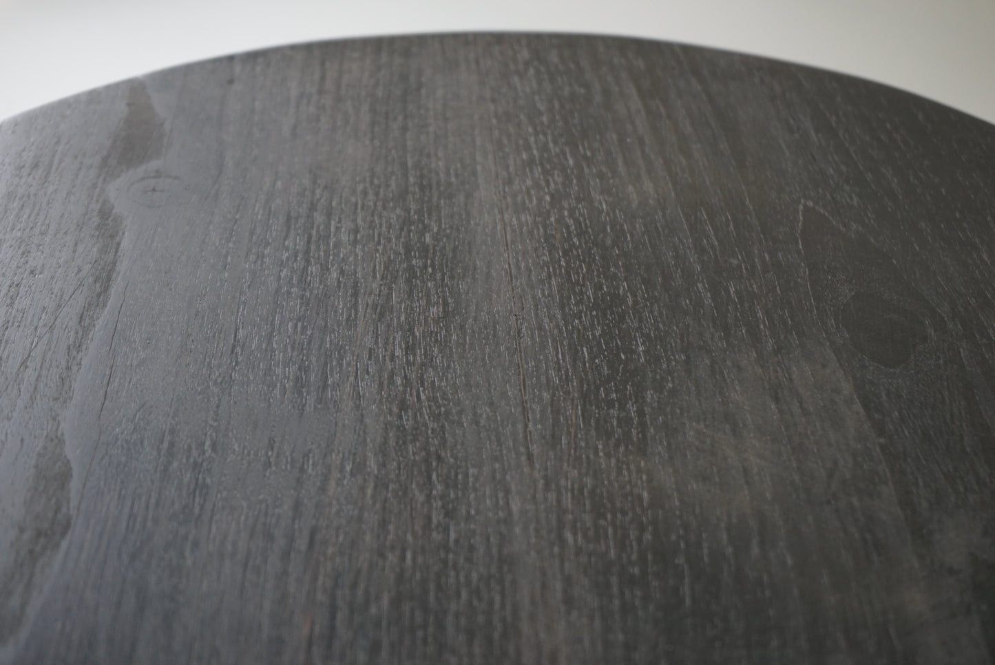 ラウンドテーブル