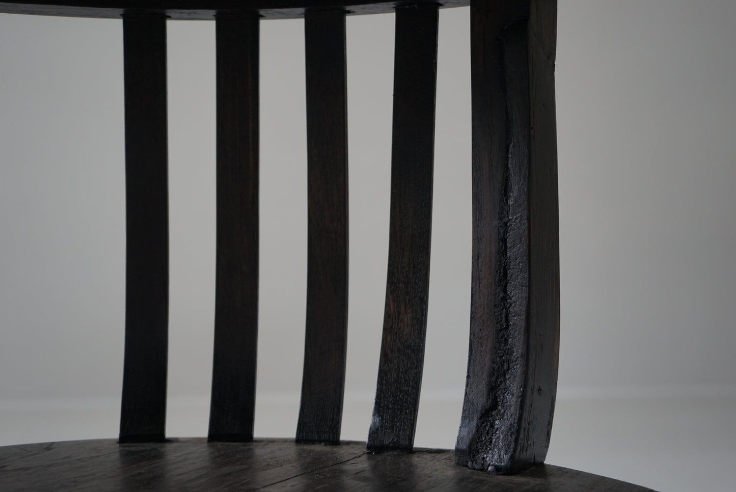 ラウンドテーブル