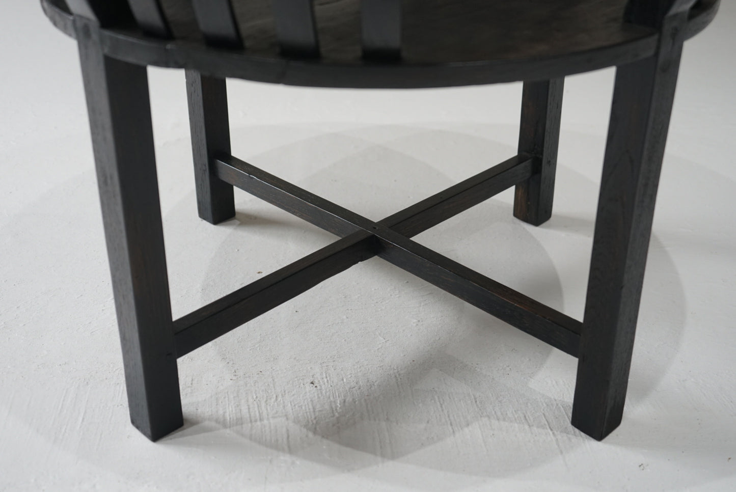 ラウンドテーブル