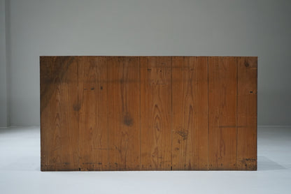 引き出し12杯の収納棚