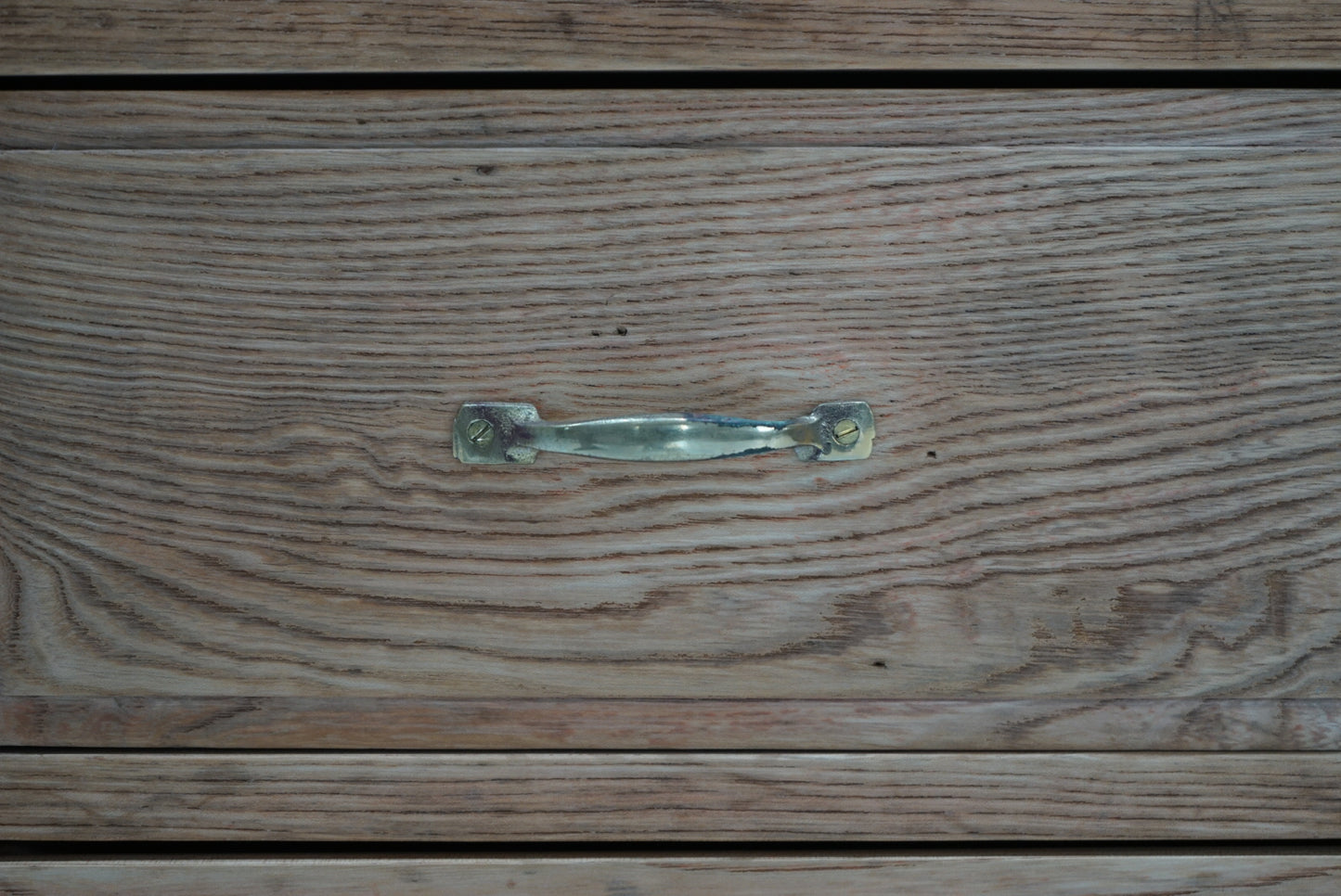 引き出し15杯の収納棚