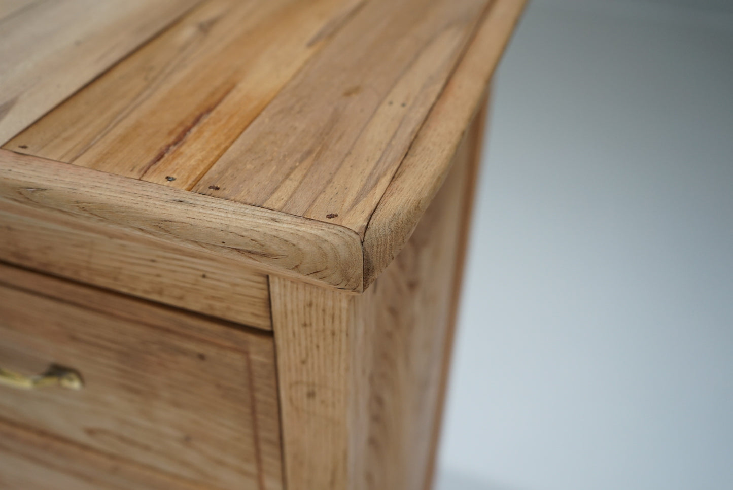 引き出し15杯の収納棚