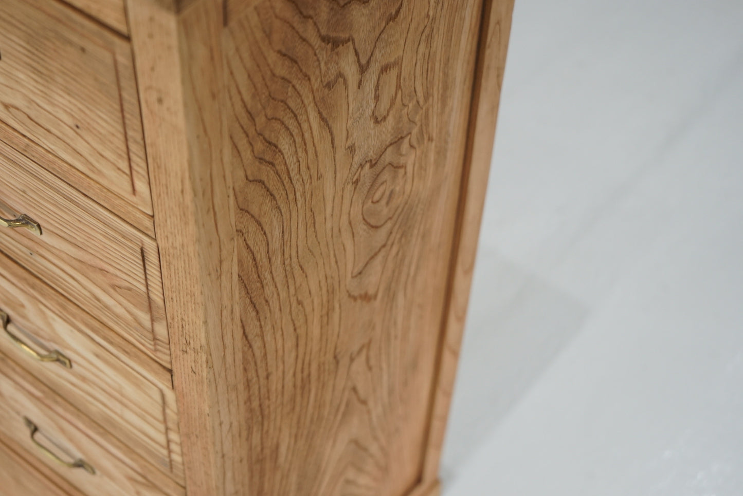 引き出し15杯の収納棚