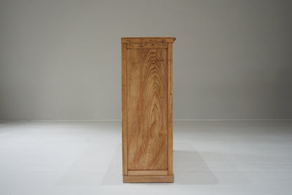 引き出し15杯の収納棚