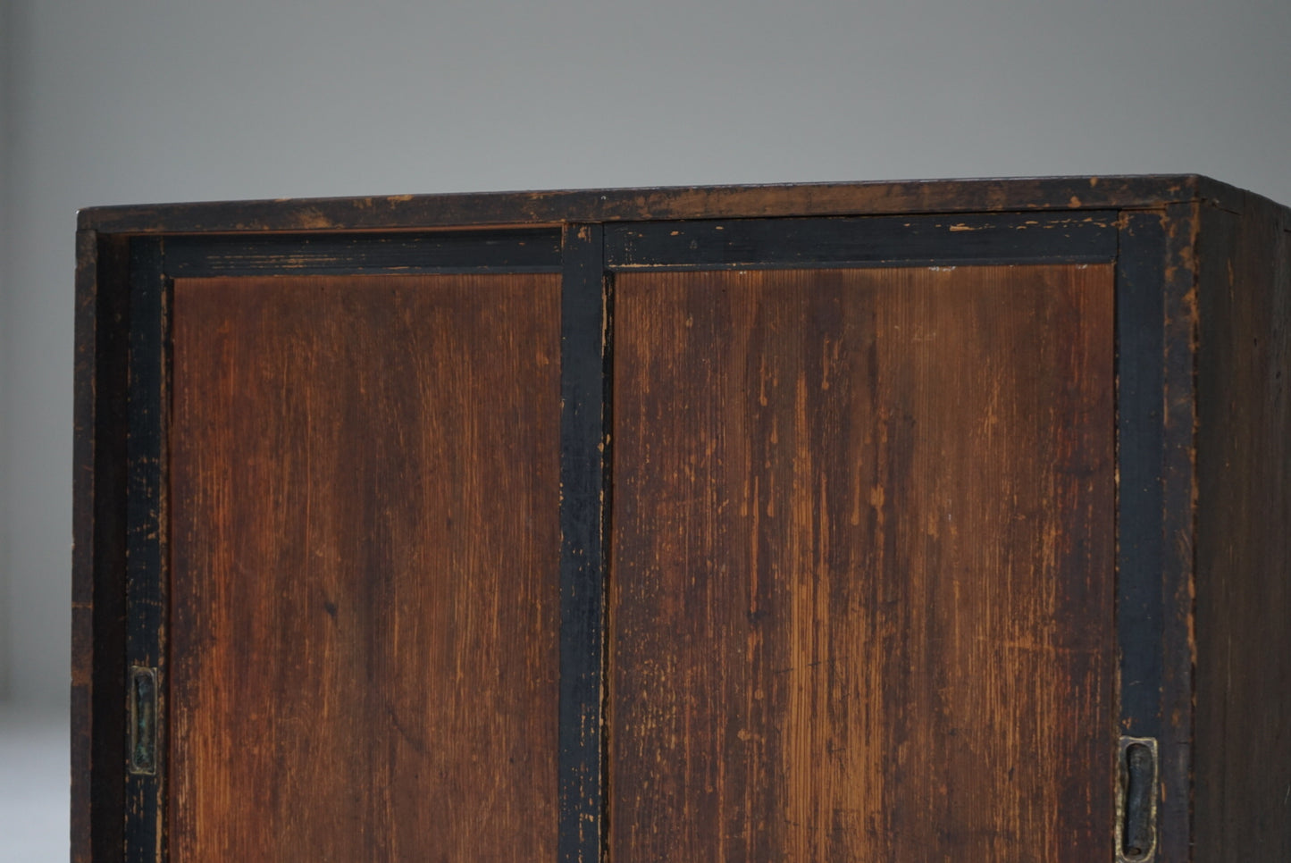 Storage shelf