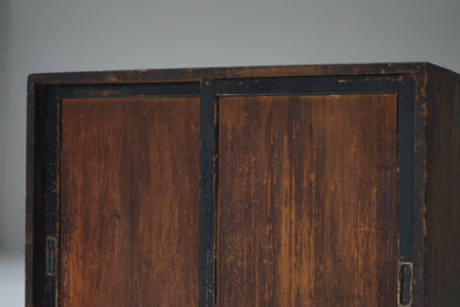 Storage shelf