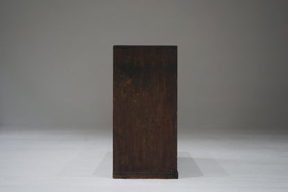 Storage shelf
