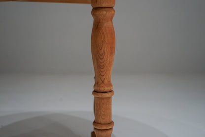 ラウンドテーブル