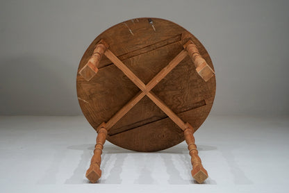 ラウンドテーブル