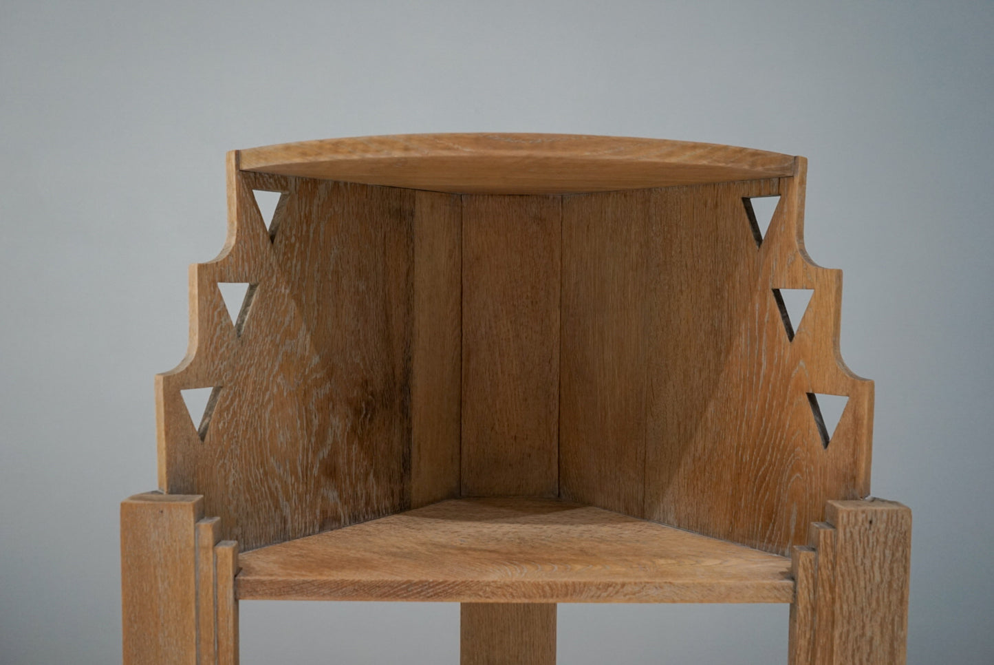 コーナーラック