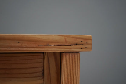 引き出し12杯の収納棚