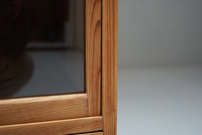 引き出し12杯の収納棚