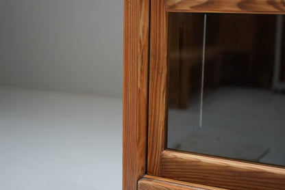 引き出し12杯の収納棚