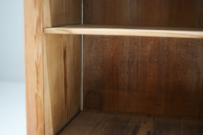 引き出し12杯の収納棚