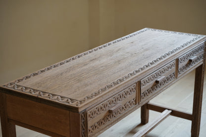 Console table