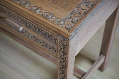 Console table