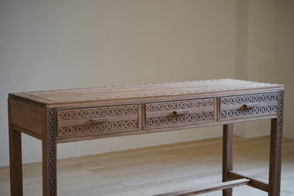 Console table