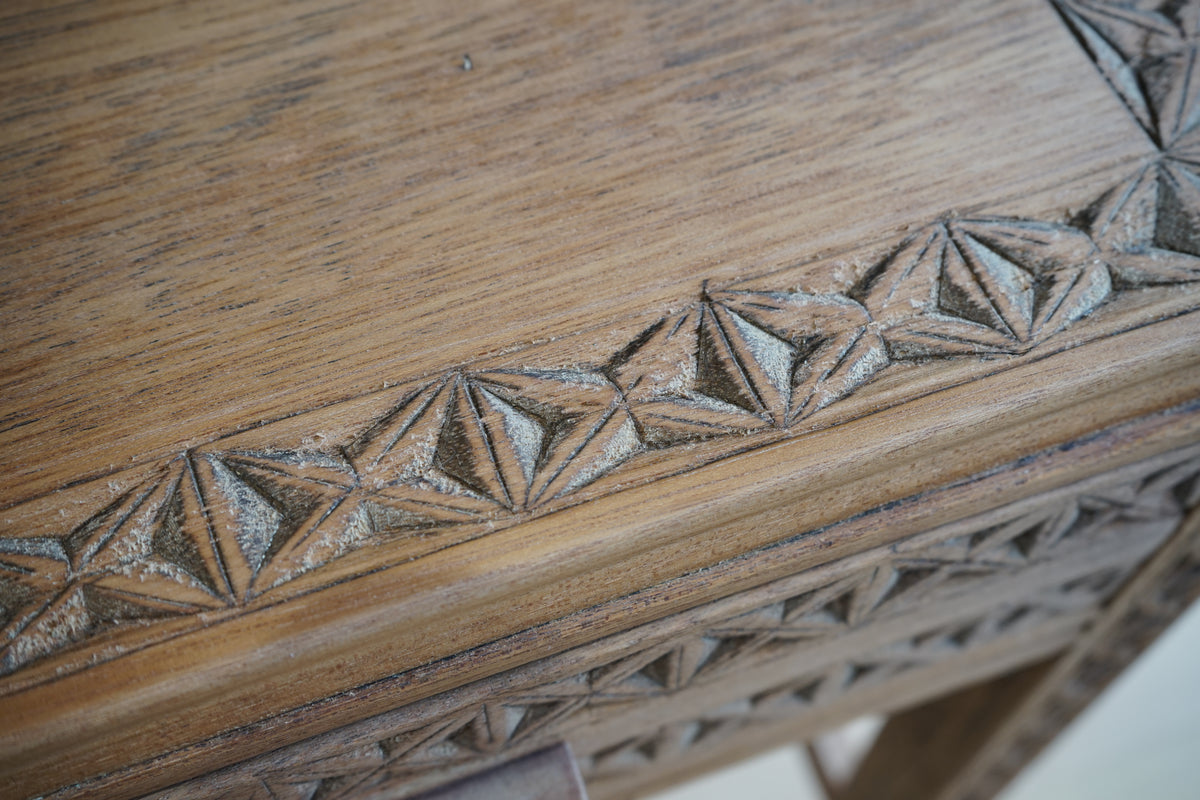 Console table