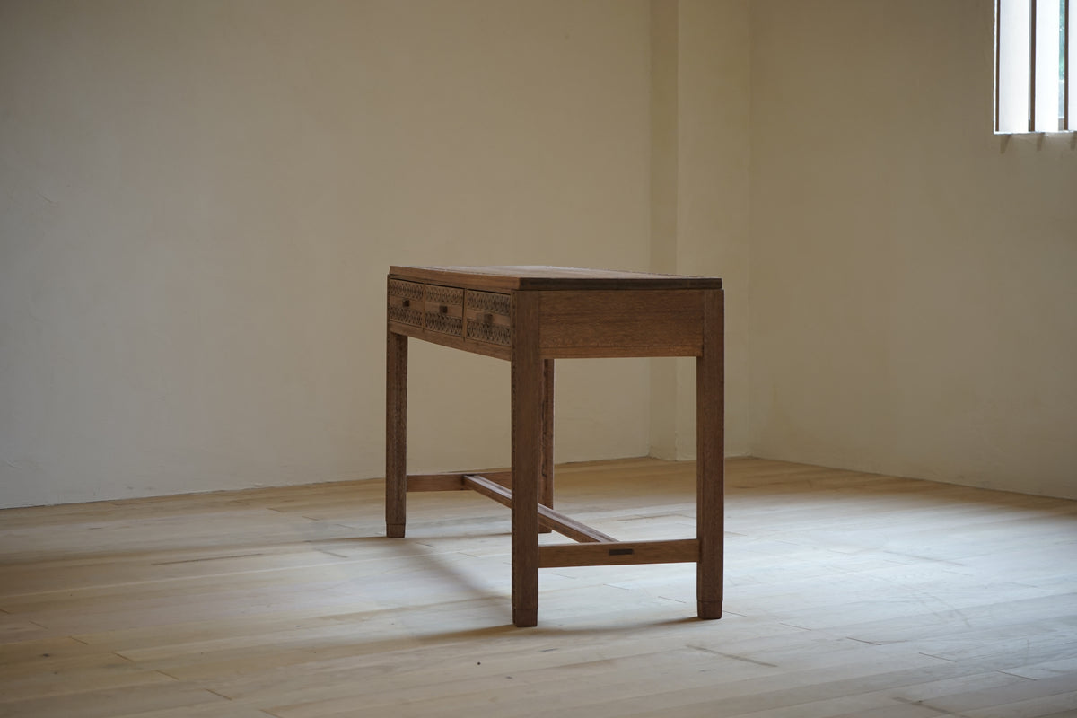 Console table