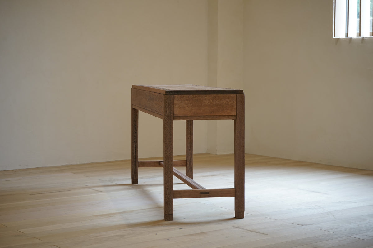 Console table