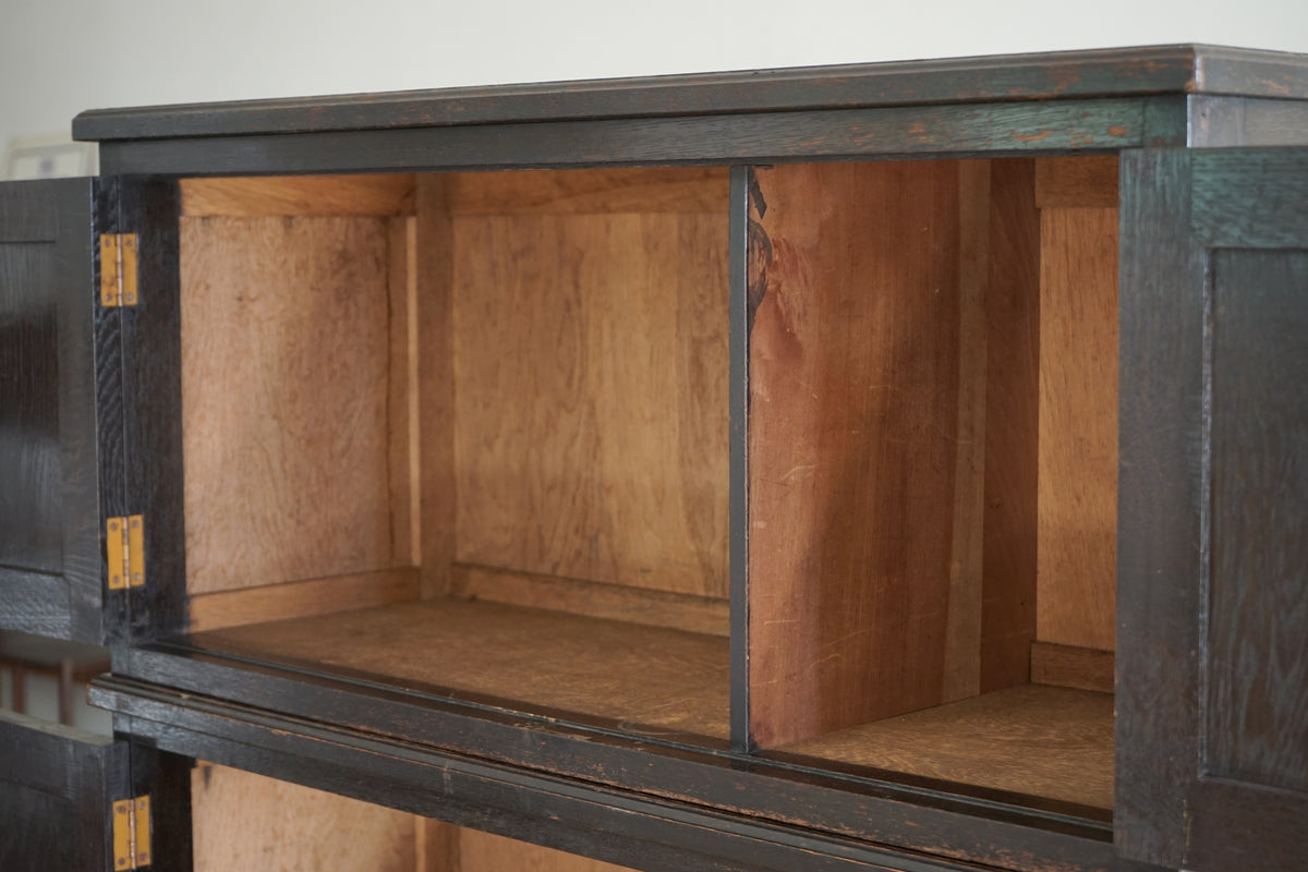 Storage shelf