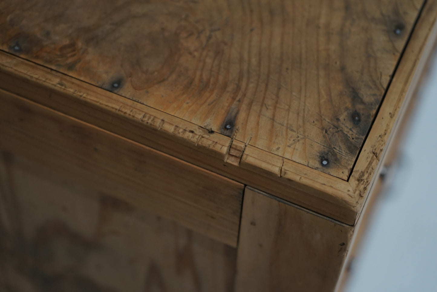 引き出し22杯の収納棚