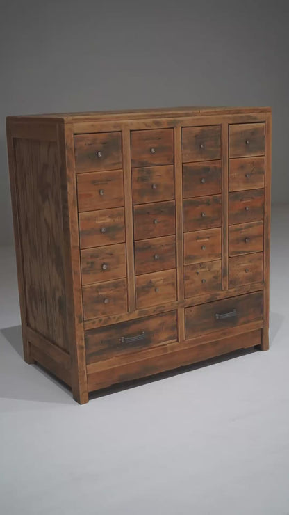 引き出し22杯の収納棚